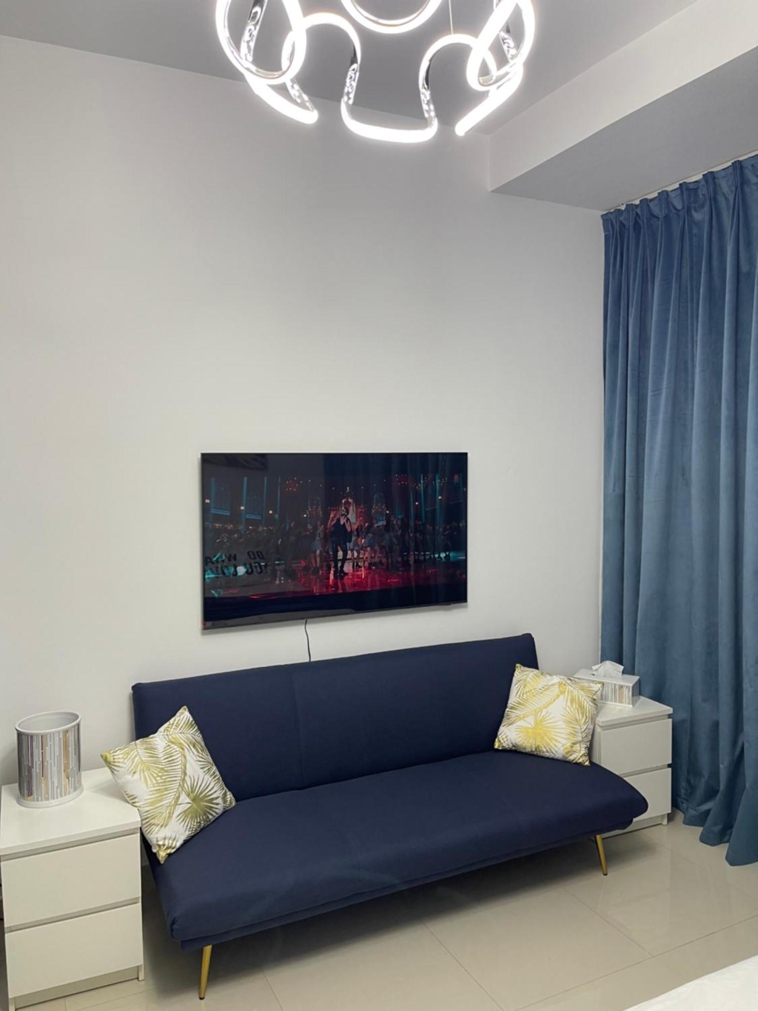 Great View, Dubai Sportcity, Parking Included, Nice Apartments Værelse billede
