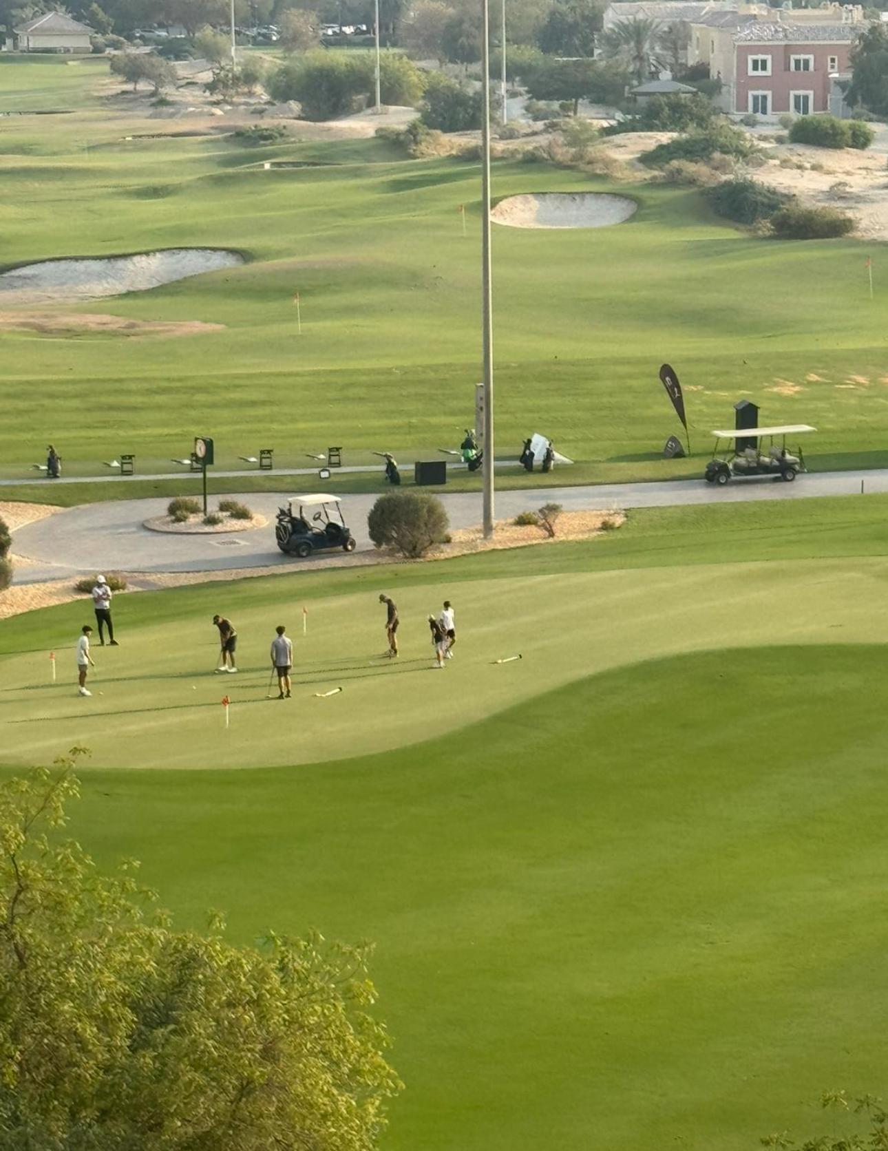 Great View, Dubai Sportcity, Parking Included, Nice Apartments Eksteriør billede